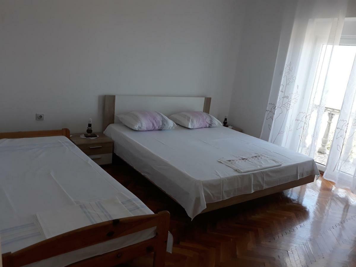 Dada Apartment Senj  Luaran gambar