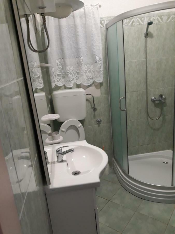 Dada Apartment Senj  Luaran gambar