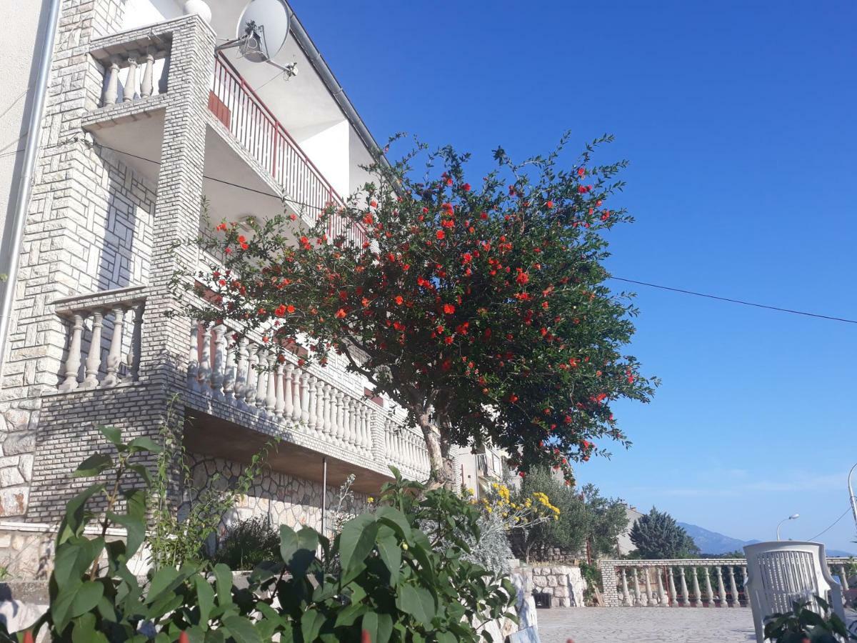 Dada Apartment Senj  Luaran gambar